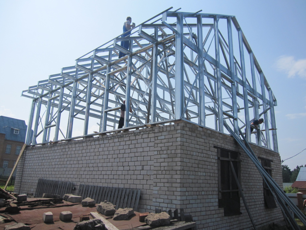 Надстройки и пристройки из ЛСТК.jpg