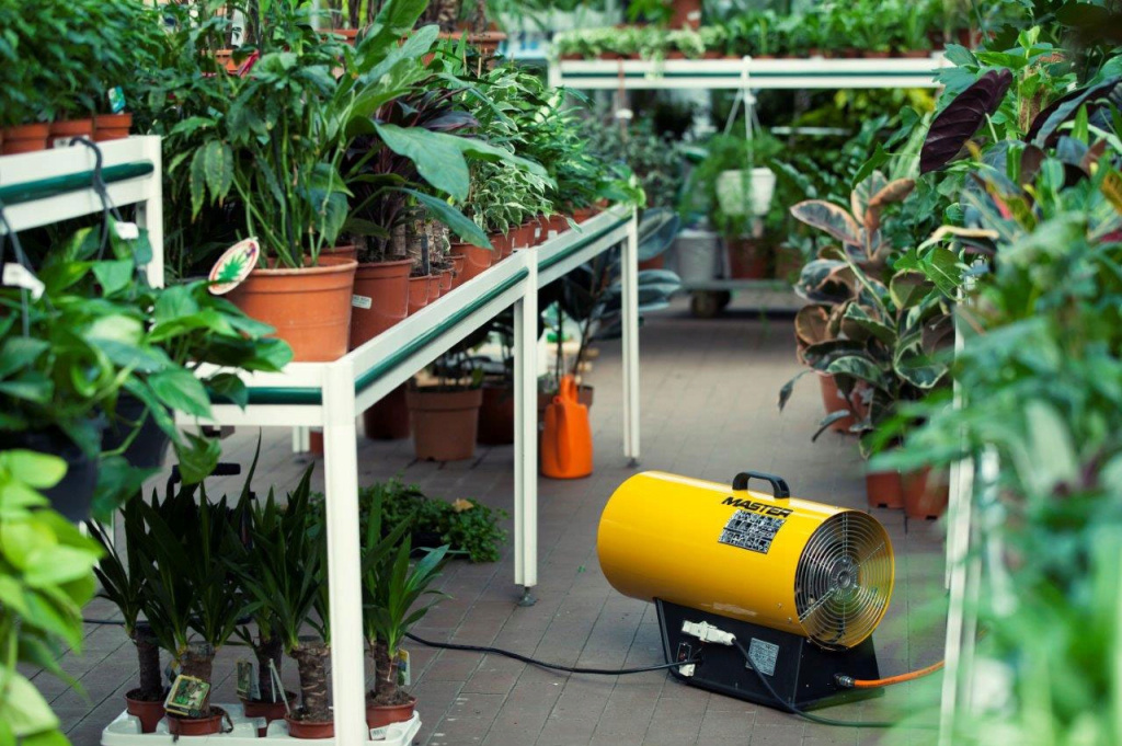 Тепловые пушки КАС Инвест.jpg